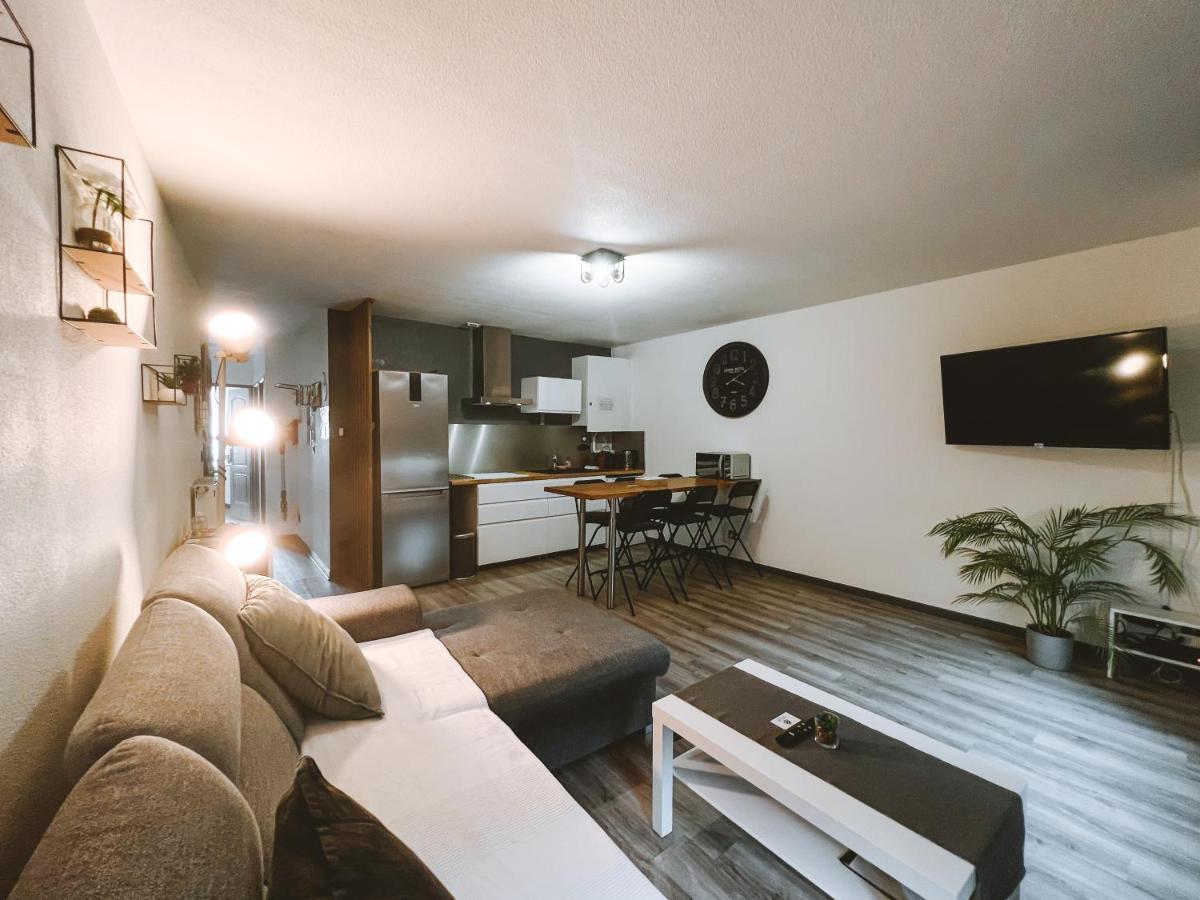 Le Dromardechois - Gite Meuble 6 Personnes Tournon Sur Rhone - Ecolodgite Bagian luar foto